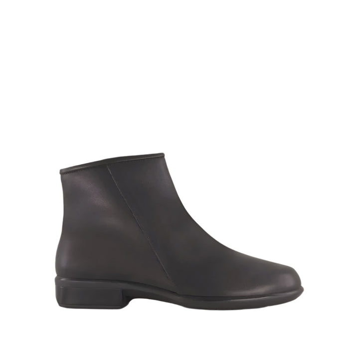 naot norther women's | blk wr lea
