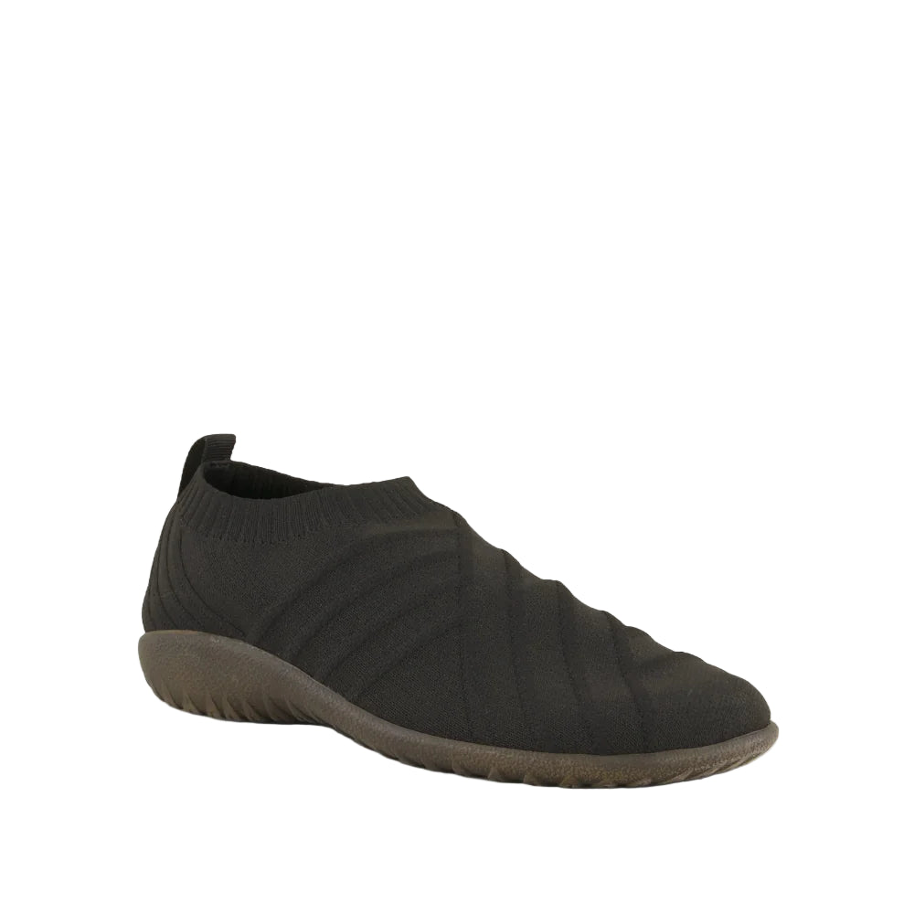 naot okahu women's | black knit