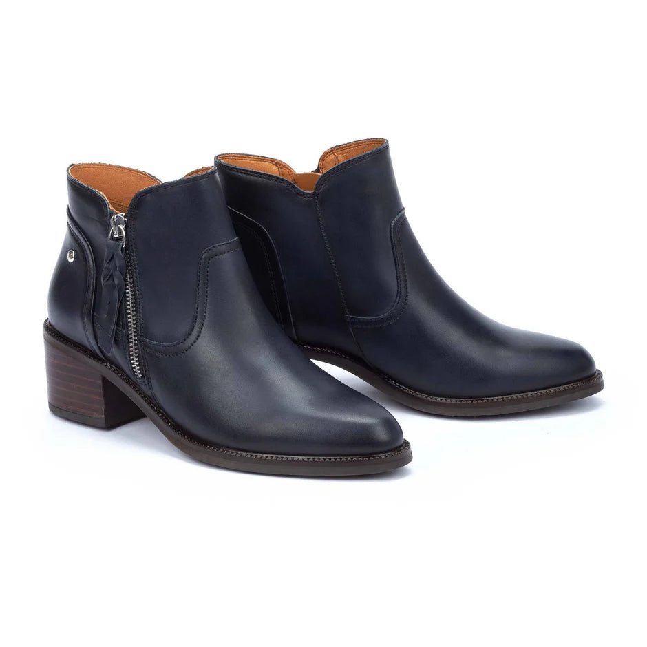 pikolinos bacarot women's | space