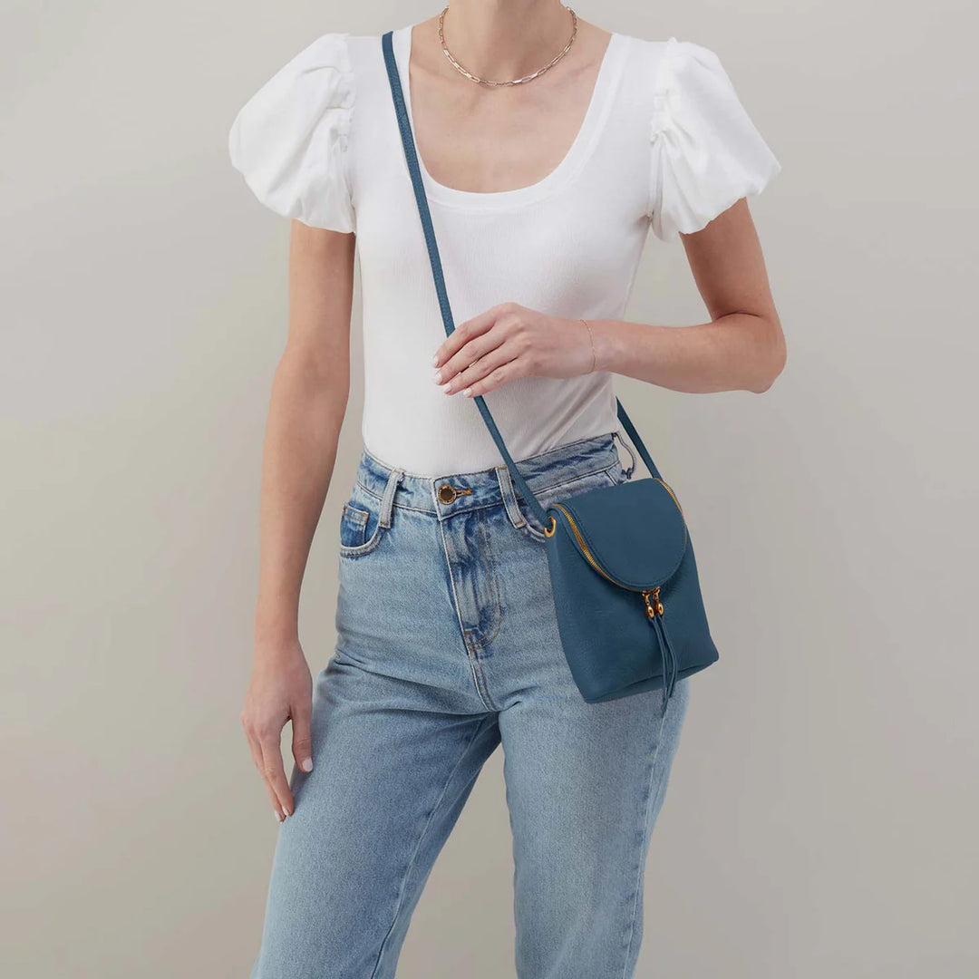 hobo fern crossbody women's | peacock feather