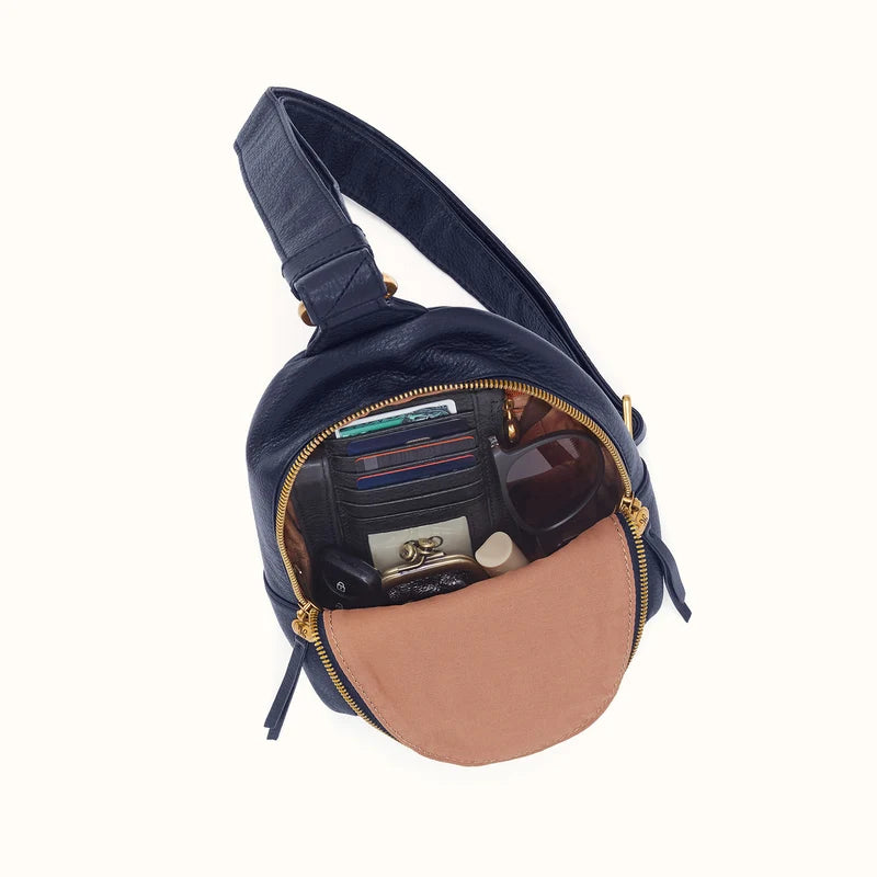 hobo fern sling women's | ink navy