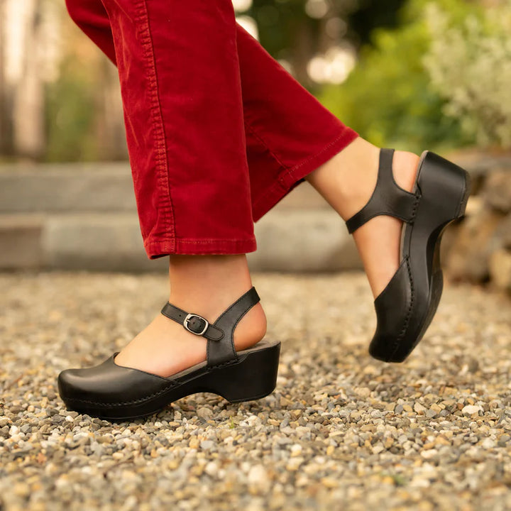 dansko sam women's | black