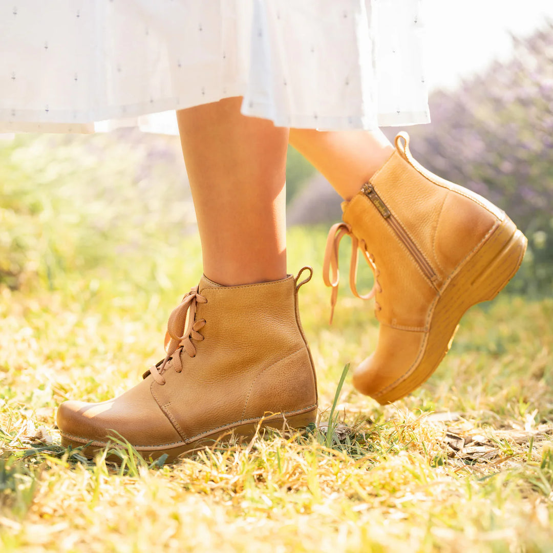dansko sigourney women's | honey