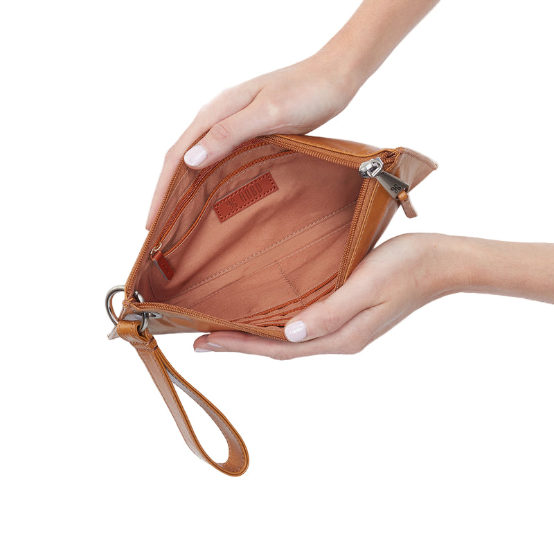 hobo vida wristlet women's | natural