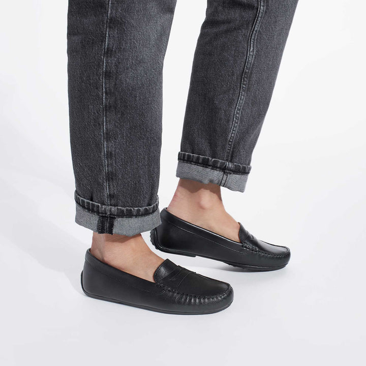 samuel hubbard free spirit driver women's | black leather