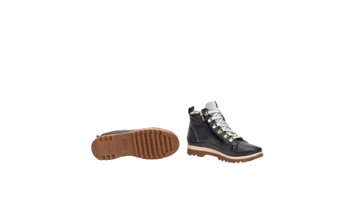 pikolinos vigo ankle boot women's | ocean