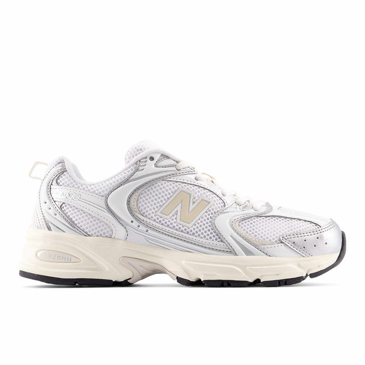 new balance 530 | silver metallic/linen