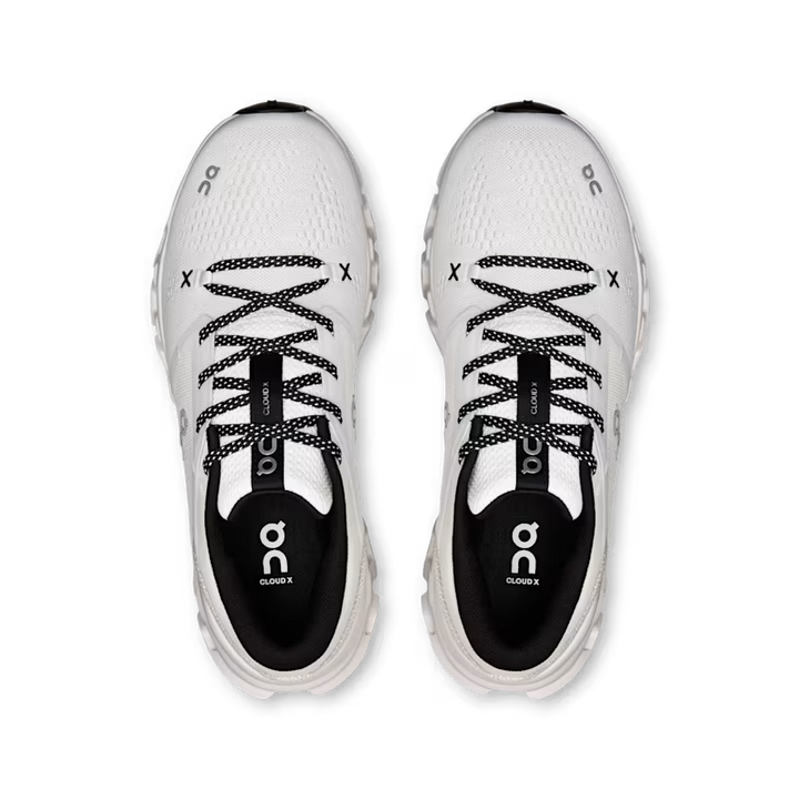 on cloud x 5 women's | white black