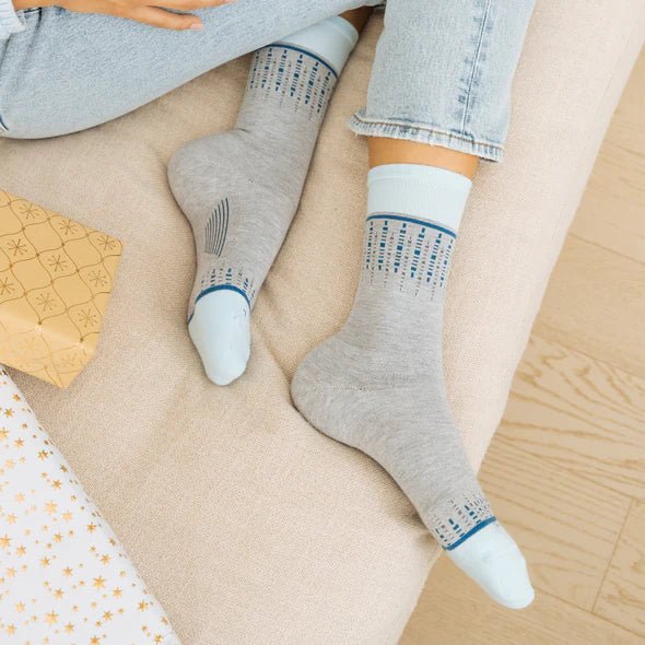 feetures everyday max cushion twinkle women's | twinkle light gray