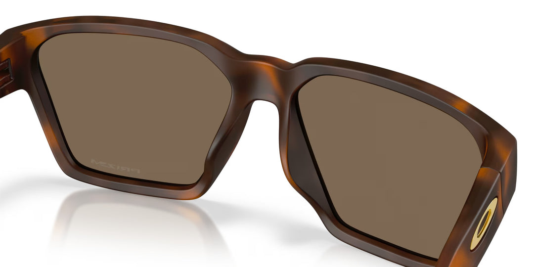 oakley briza sunglasses | matte tort/dark amber