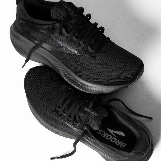 brooks adrenaline gts 25 narrow women's | black black ebony