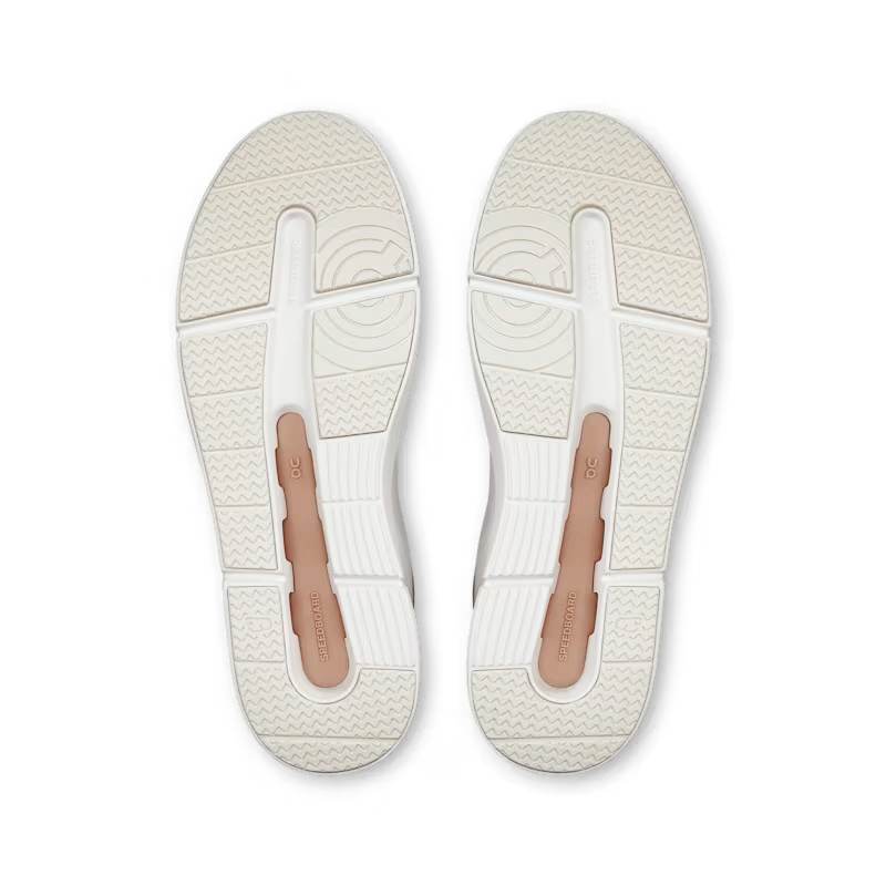 on the roger advantage women's | white rosehip