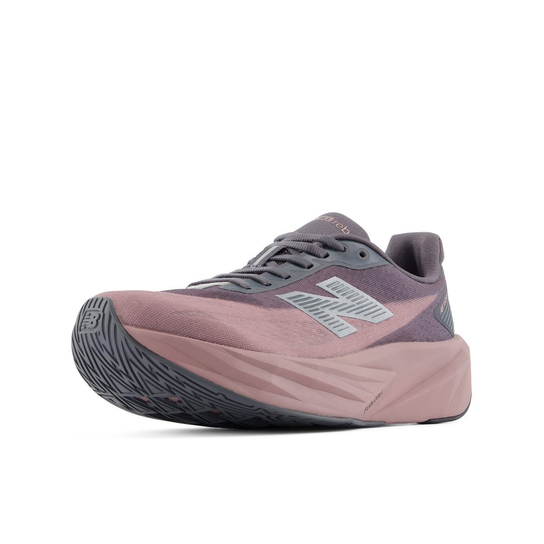 new balance fuelcell rebel v5 women's | magnet pebble