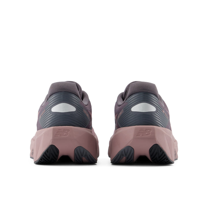 new balance fuelcell rebel v5 women's | magnet pebble